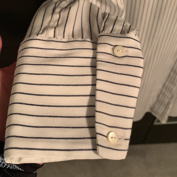 Tunic length blouse - Picture 3 of 5